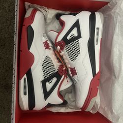 Jordan 4 Retro