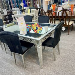 7pc Dinning Table Set $899