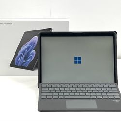 Microsoft Surface Pro 9 –