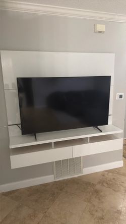 TV Samsung QN65Q6DAAFXZA 65" 4K QLED Quantum HDR Smart TV