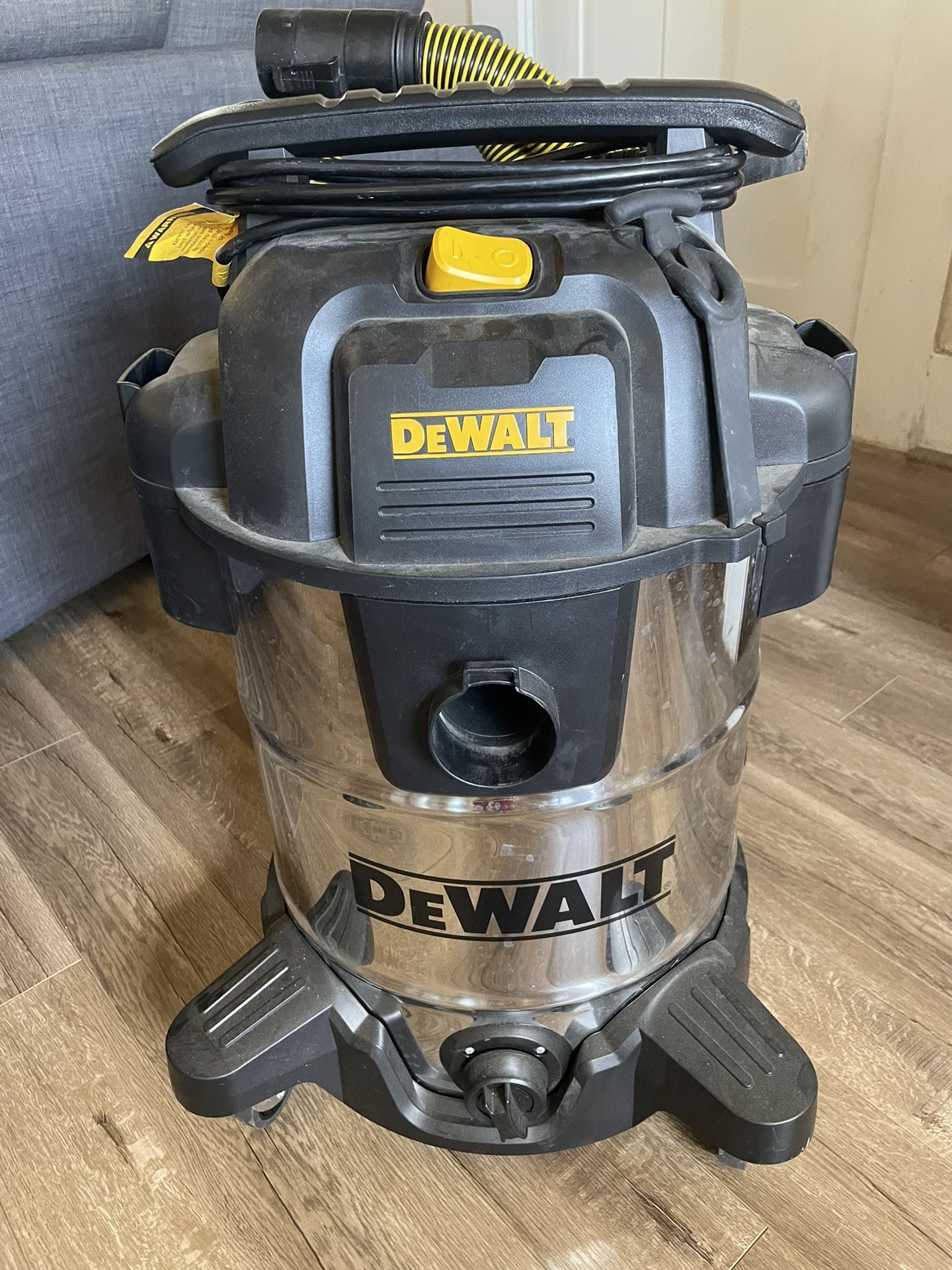 DeWalt Shop Vac