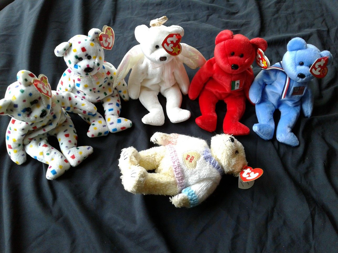 Beanie babies assorted bears