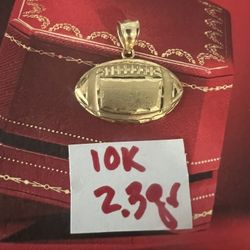 10K Solid Gold Pendant For Wedding 2.3Gr