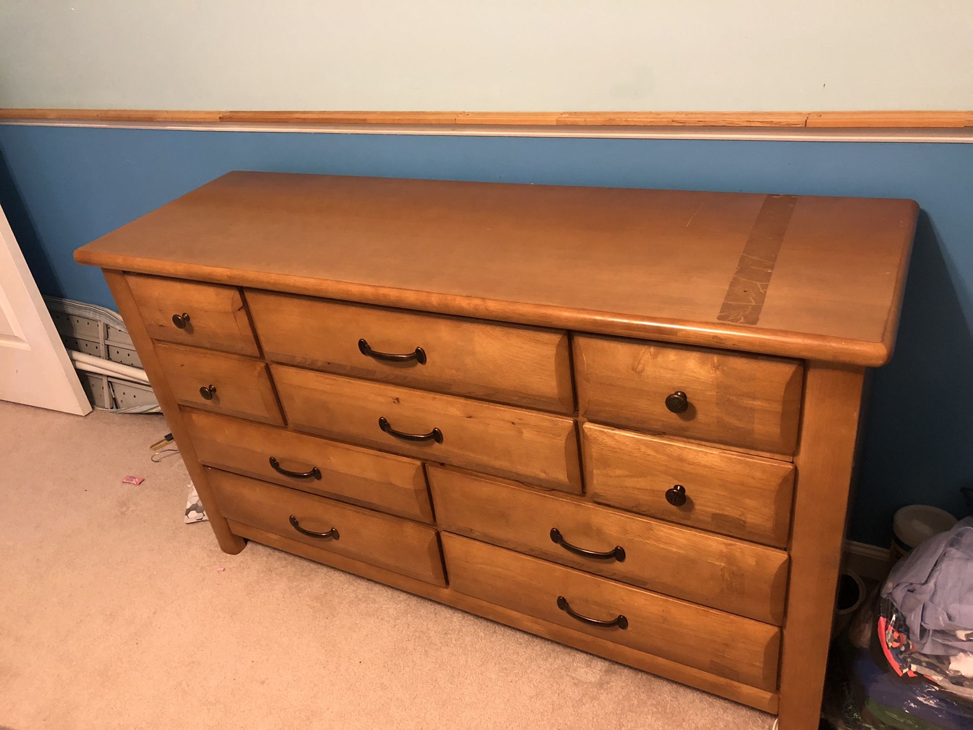 Real Wood 8 Draw Dresser