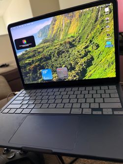 MacBook Neo 13 inch 256 gb