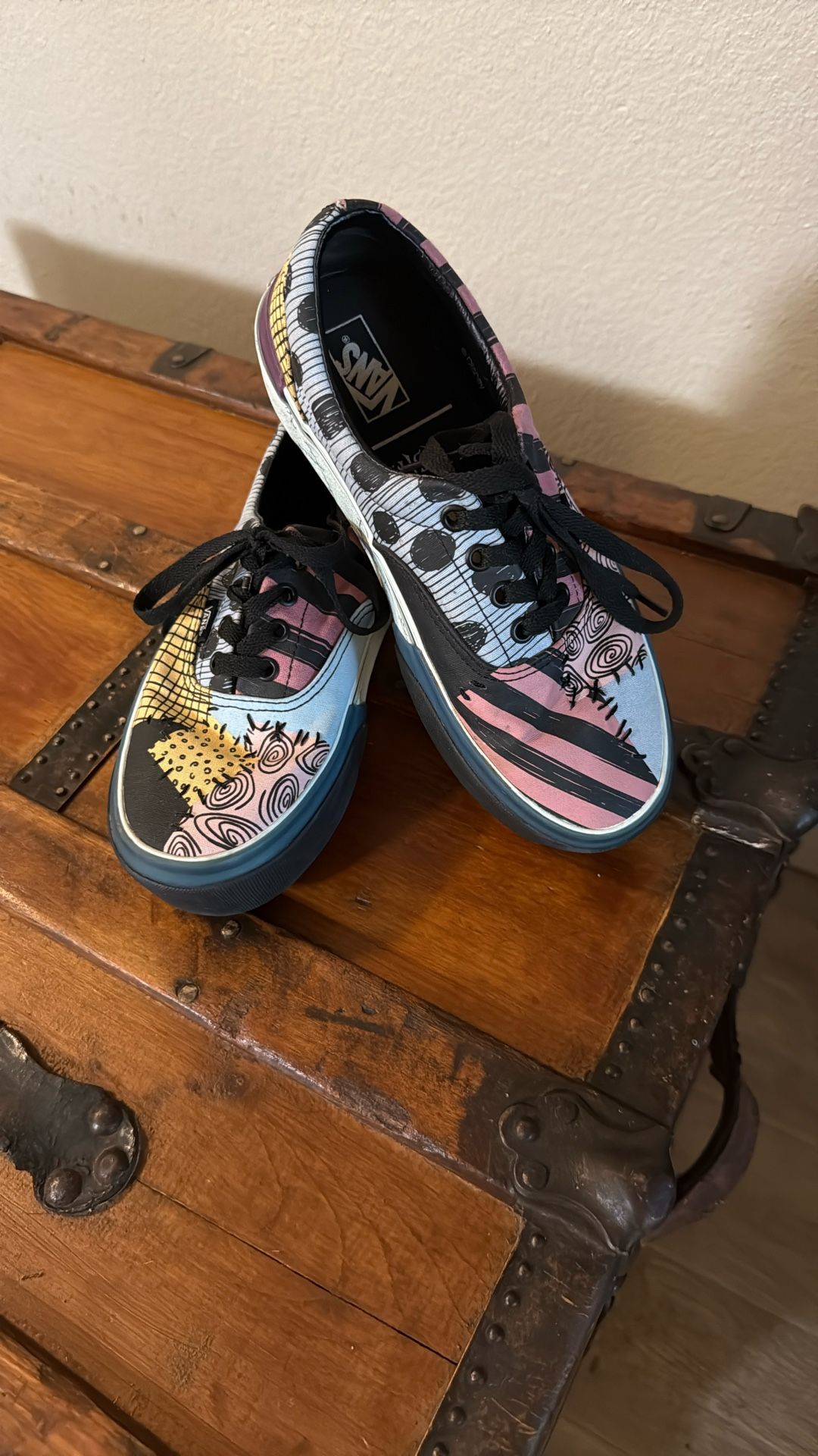 Limited edition, vans nightmare before Christmas