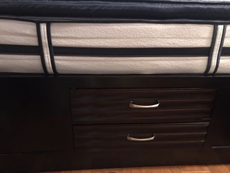 King bed AND MATTRESS $1000