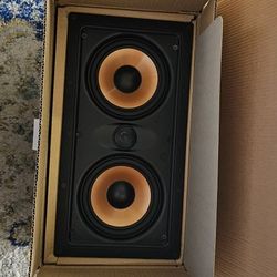 In Wall Center Speaker
