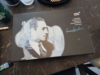 Mont Blanc donation pen homage to George Gershwin special edition