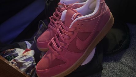 Nike dunks sb low