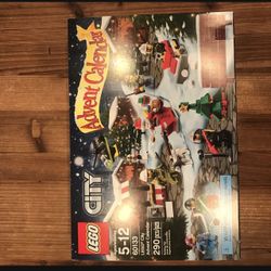 Brand New 60133 LEGO Christmas Advent Calendar From 2016