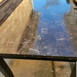 Dining Room Table And Chairs 