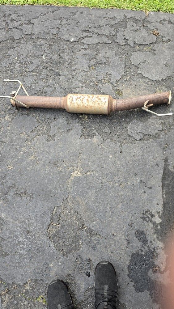 2023 Toyota Tundra Muffler