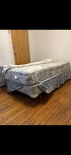 Twin Sized Mattress With Box Spring