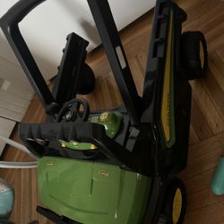Bright Starts John Deere Gator 4-in-1 Baby Walker. 