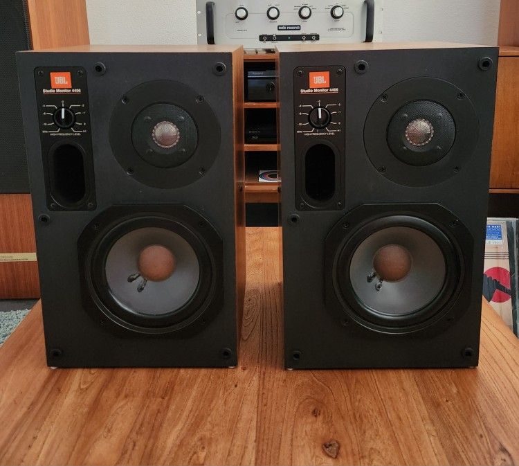 JBL SPEAKERS