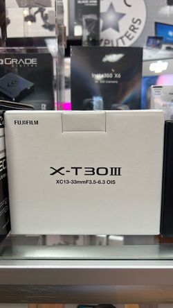 Fujifilm X-T30III kit.  Silver