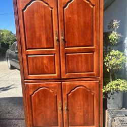 Solid Wood Furniture 