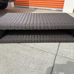New Outdoor Patio Furniture Coffee Table Pickup In Pleasanton
