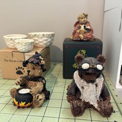 Figures Sold Together