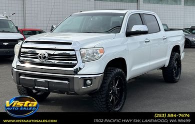 2016 Toyota Tundra 4WD Truck