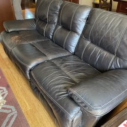 Sofa, Leather, Lockouts