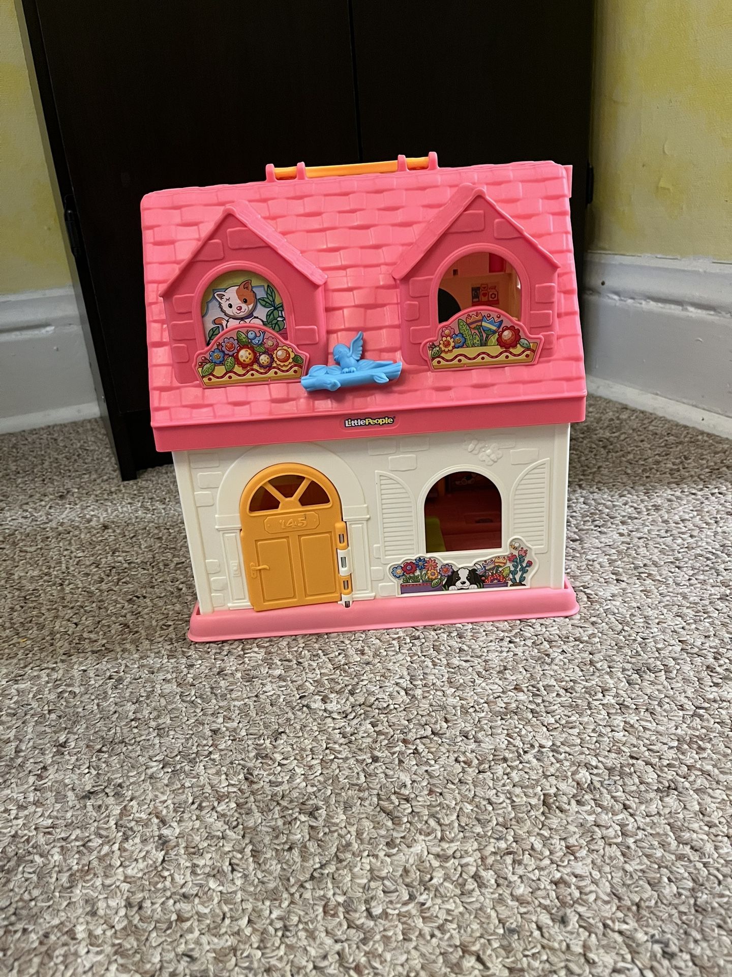 Little People House