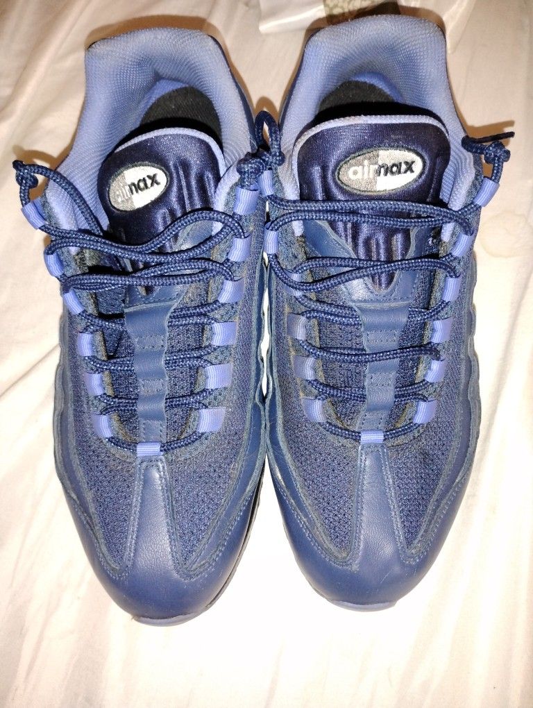 95 Blue And Black Airmax