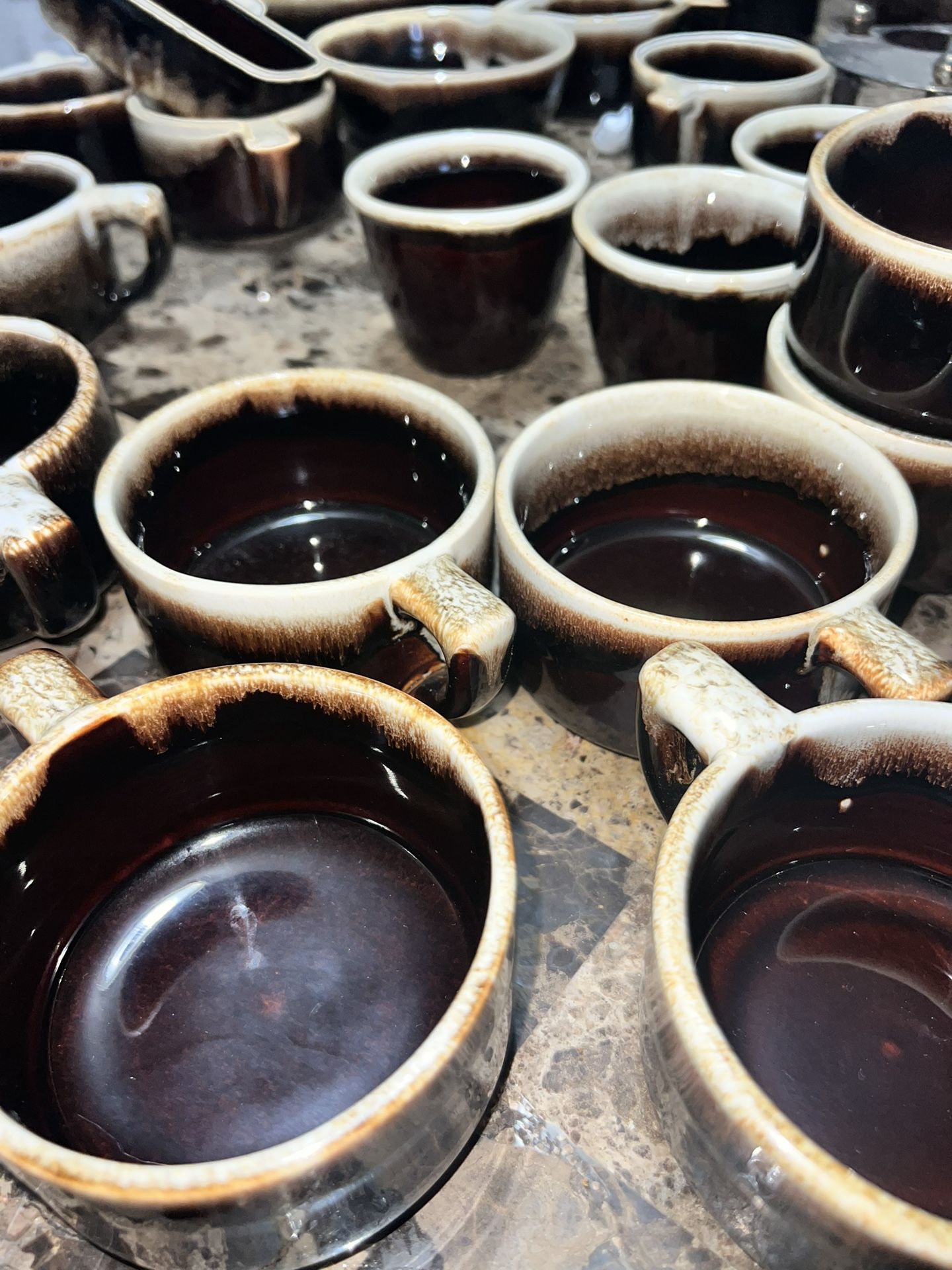 Pfaltzgraff Brown Drip Set Lot Plates Cups