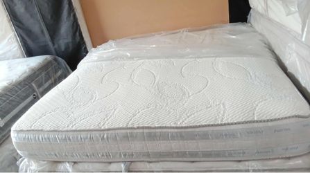 King Size Mattress (Colchon King Size)