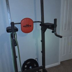 Pull Up Bar Dip Station With Resistance Band