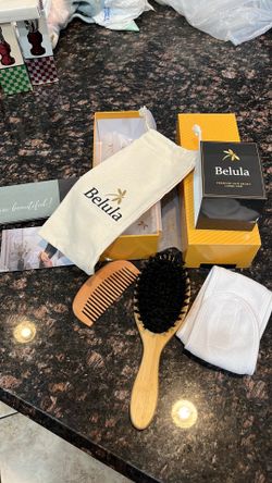 Belula Hairbrush & Comb Set New