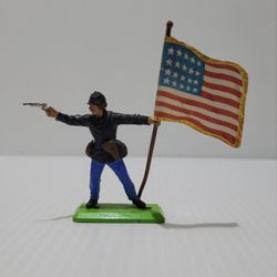 Britains Deetail American Civil War Federal NCO with flag and pistol.