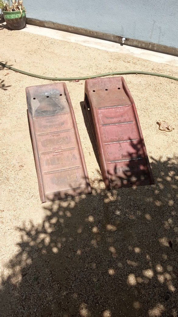 Auto Ramps Metal