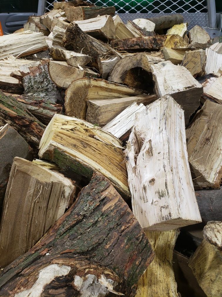Firewood pick up or delivered 🔥🔥🔥
