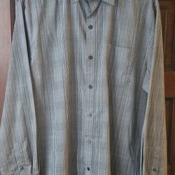 Van Heusen Shirt Mens Large 16-16 1/2 Plaid Dressy Warm Cool Weather