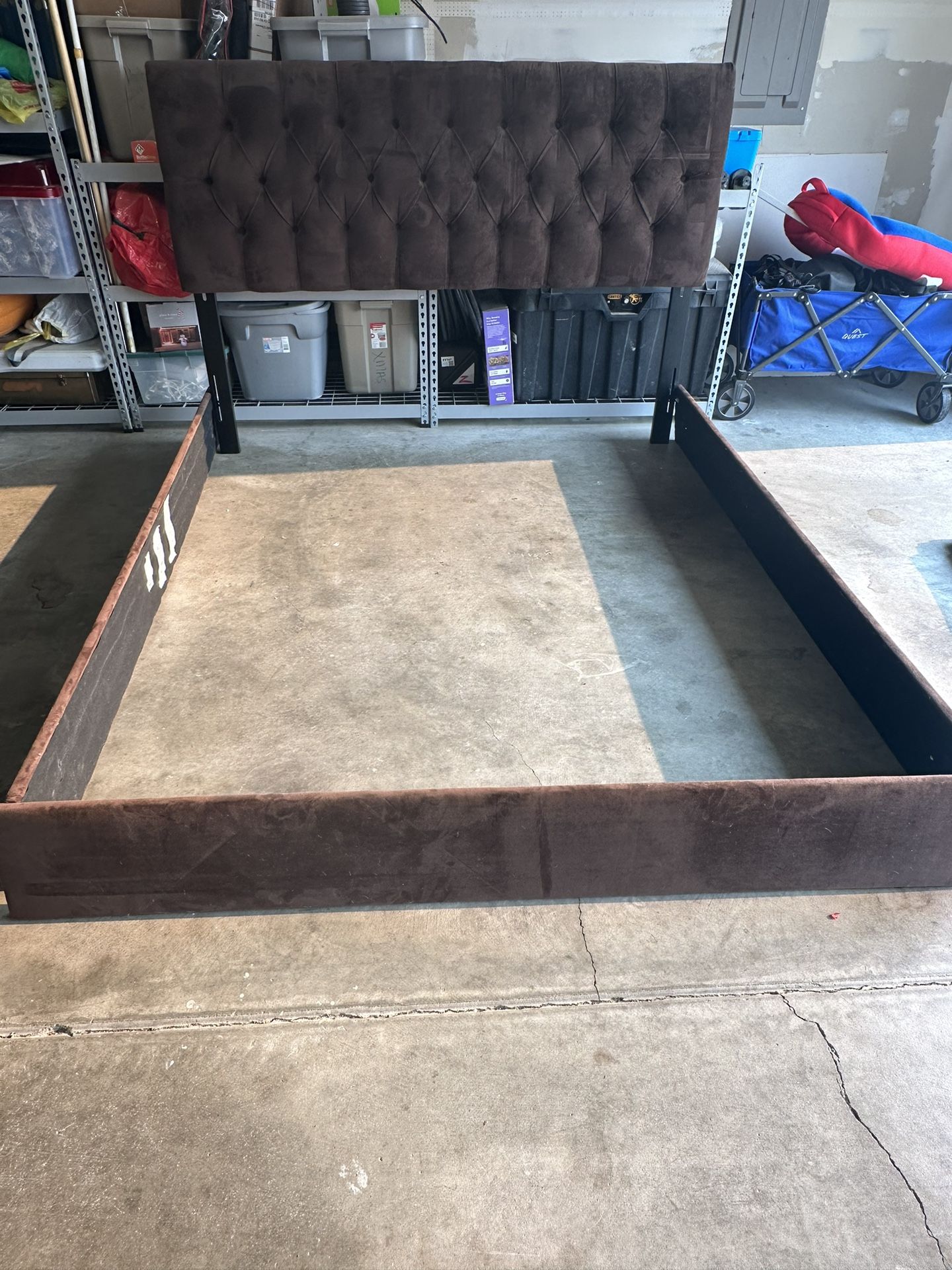 Cal King Bed Headboard/Frame/Rails for Sale in Eagle Point, OR - OfferUp