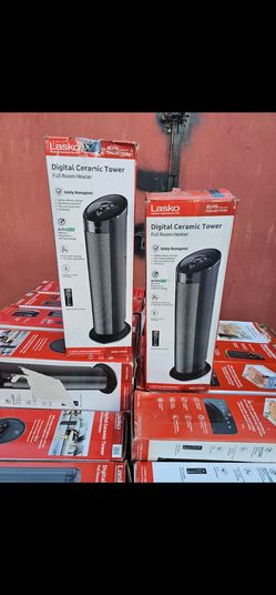 GET READY FOR THIS WINTER LASKO HEATERS CERAMIC TOWER ECONOMIC ENERGY SAVER INCLUDING REMOTE CONTROL FOR FULL SIZE ROOM IF SOMEBODY INTERESTED PLEASE