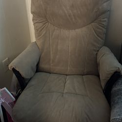 Rocking Chair 