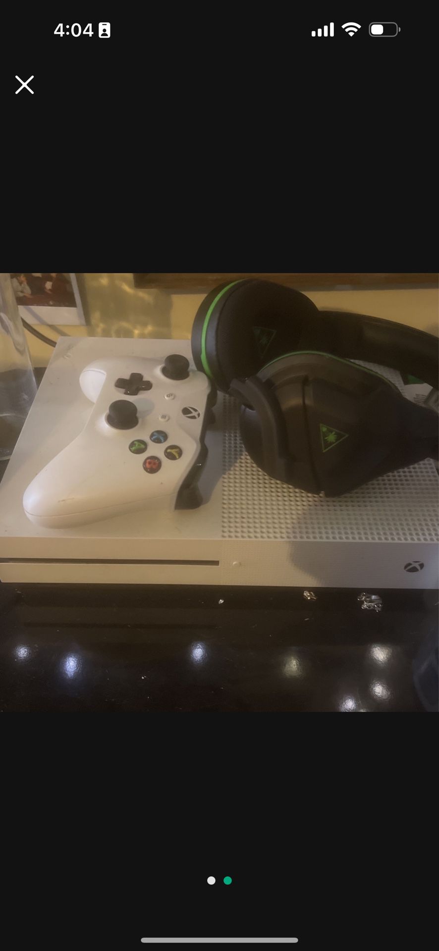 Xbox One with controller and turtle beach headset