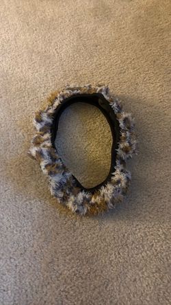 Faux Fur steering wheel cover
