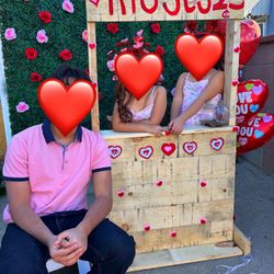 Valentines Kissing Booth 