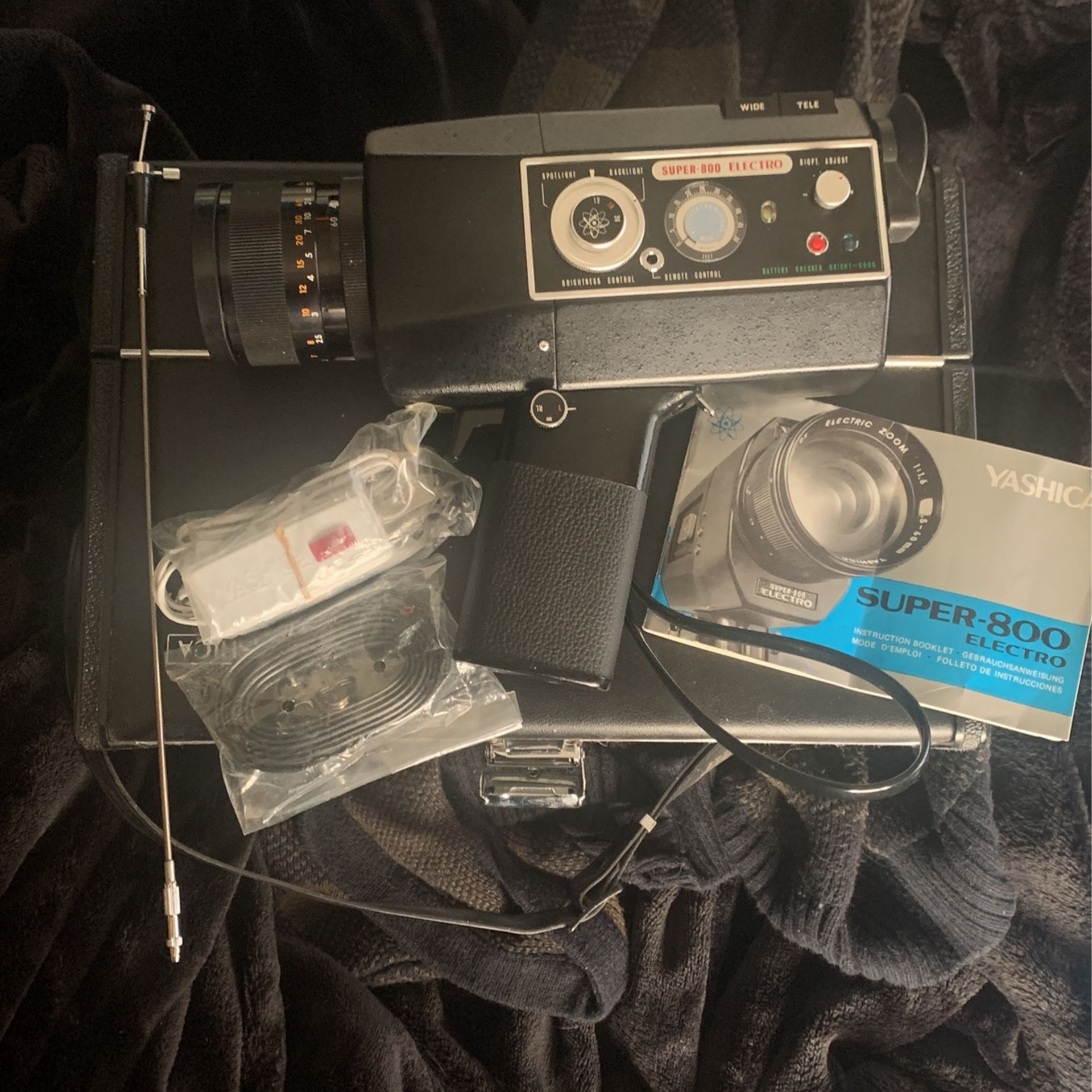 Yashica Super-800 Electro Camera