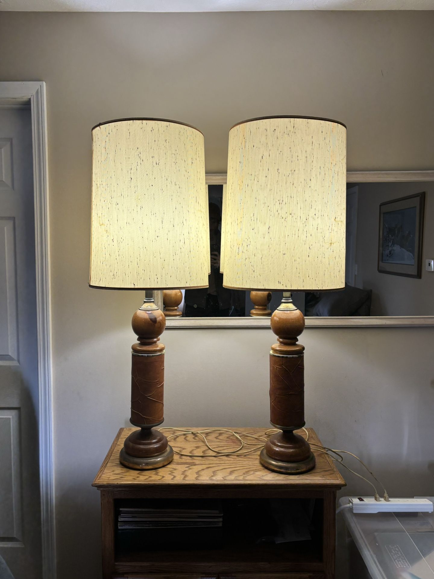 Set Of 2 Vintage Lamps, Wood/Leather