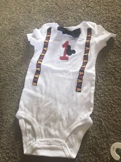 Onesie mickey