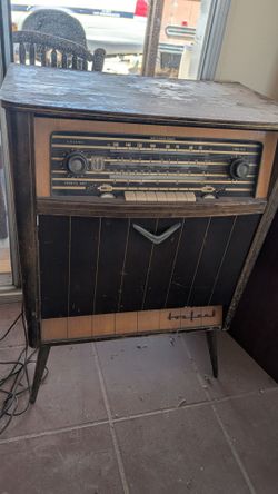 Vintage Telefunken Tonfunk GMBH Mid-Century tube radio record player combo German MCM atomic cabinet