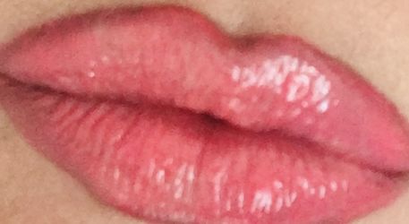 beauty lipstip and renewing energie mobile outcalls