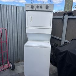 Whirlpool Stackable 27” Inch Working Great 