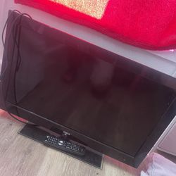 RCA Tv With Remote 