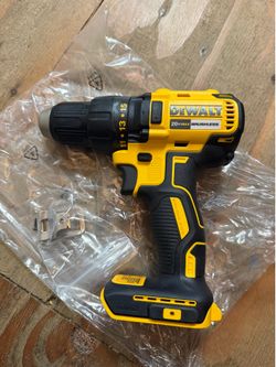 Drill Dewalt brushless (tool only) $60